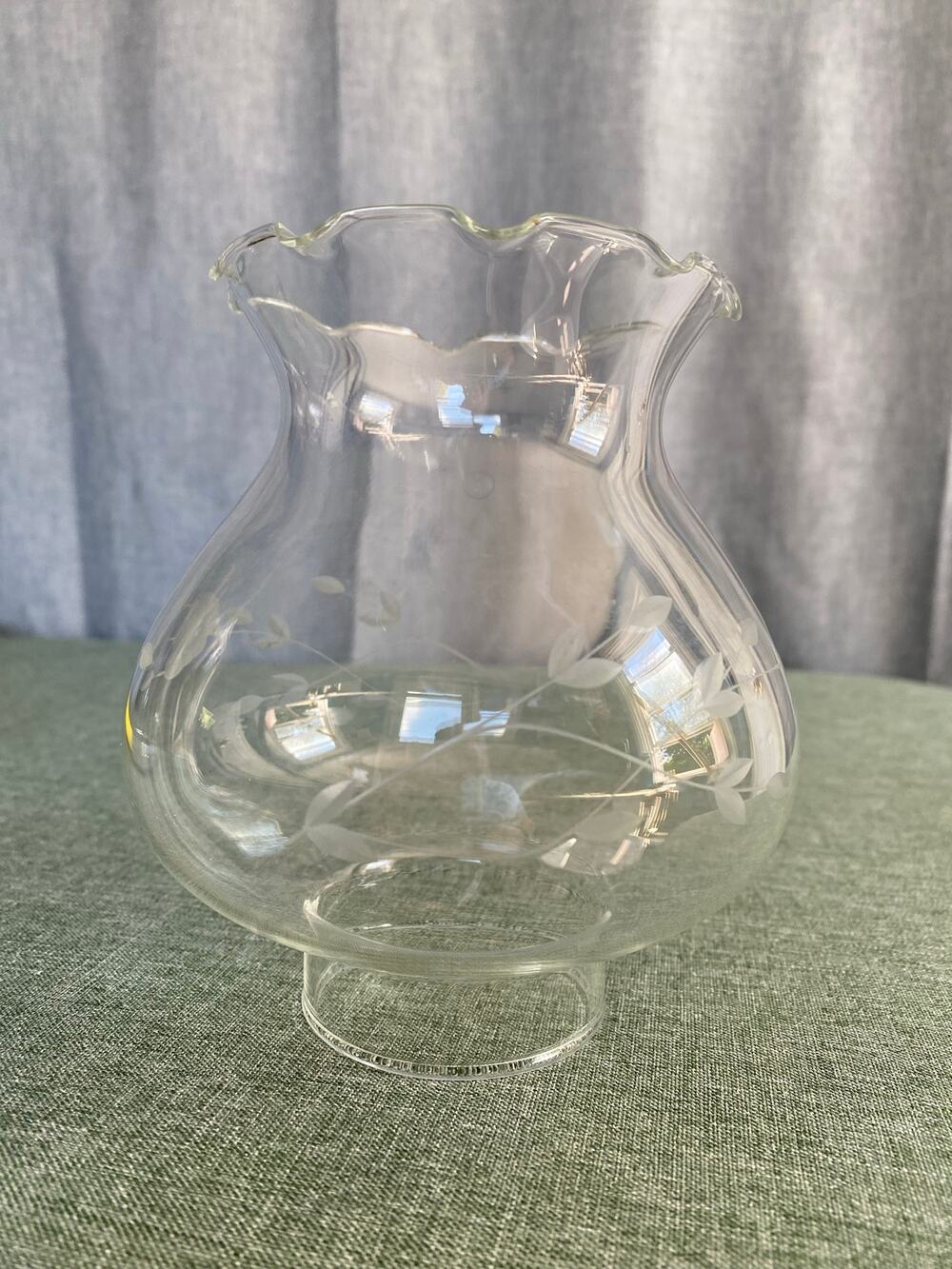 Vintage Etched Glass Hurricane Lamp Shade Etched Floral Leaves Ruffled Rim 5.5"